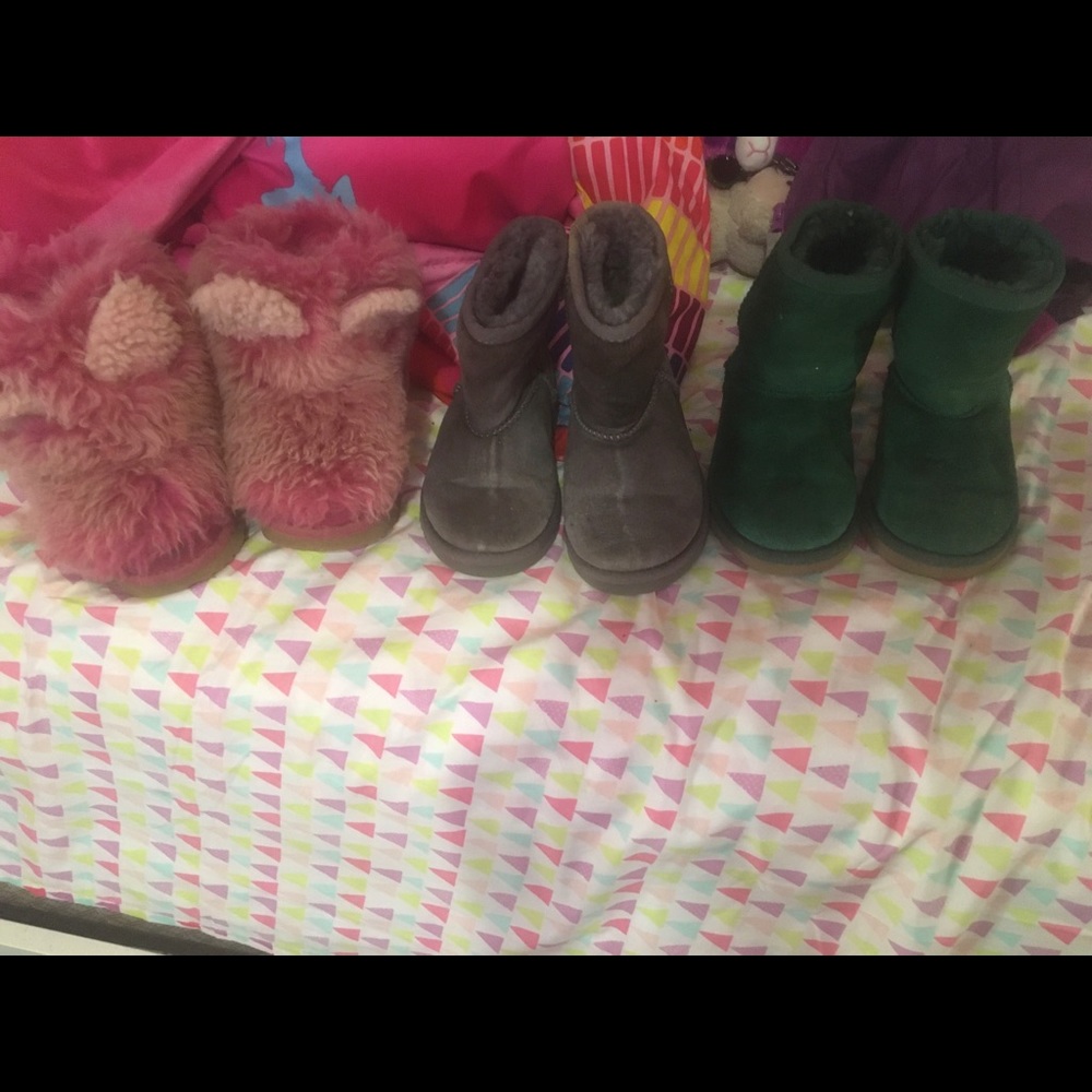 3 PAIR TODDLER UGGS 8C
